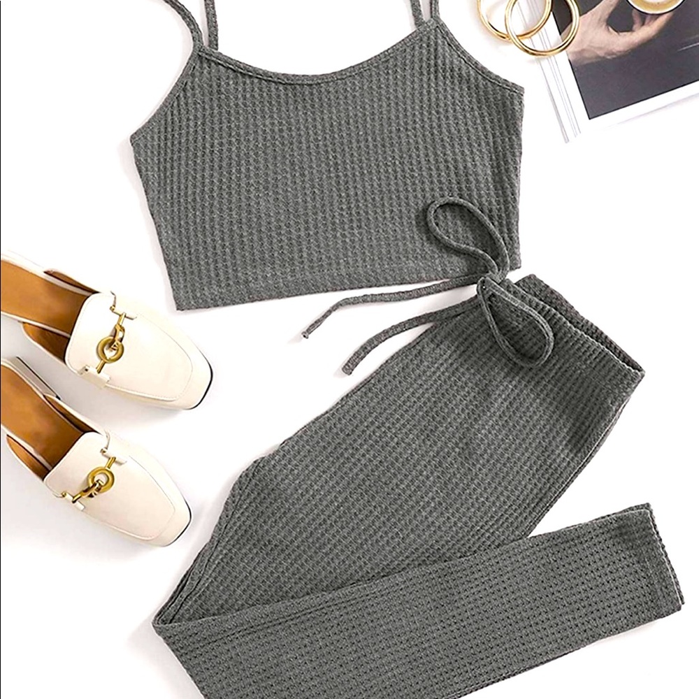new • millumia waffle knit cropped cami & leggings set